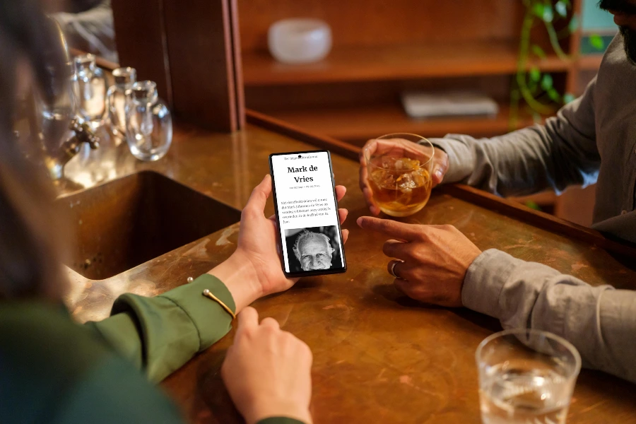Papieren rouwkaart of digitale rouwkaart: wat is het verschil?
