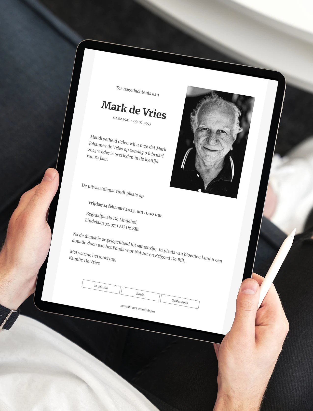 online rouwkaart op tablet