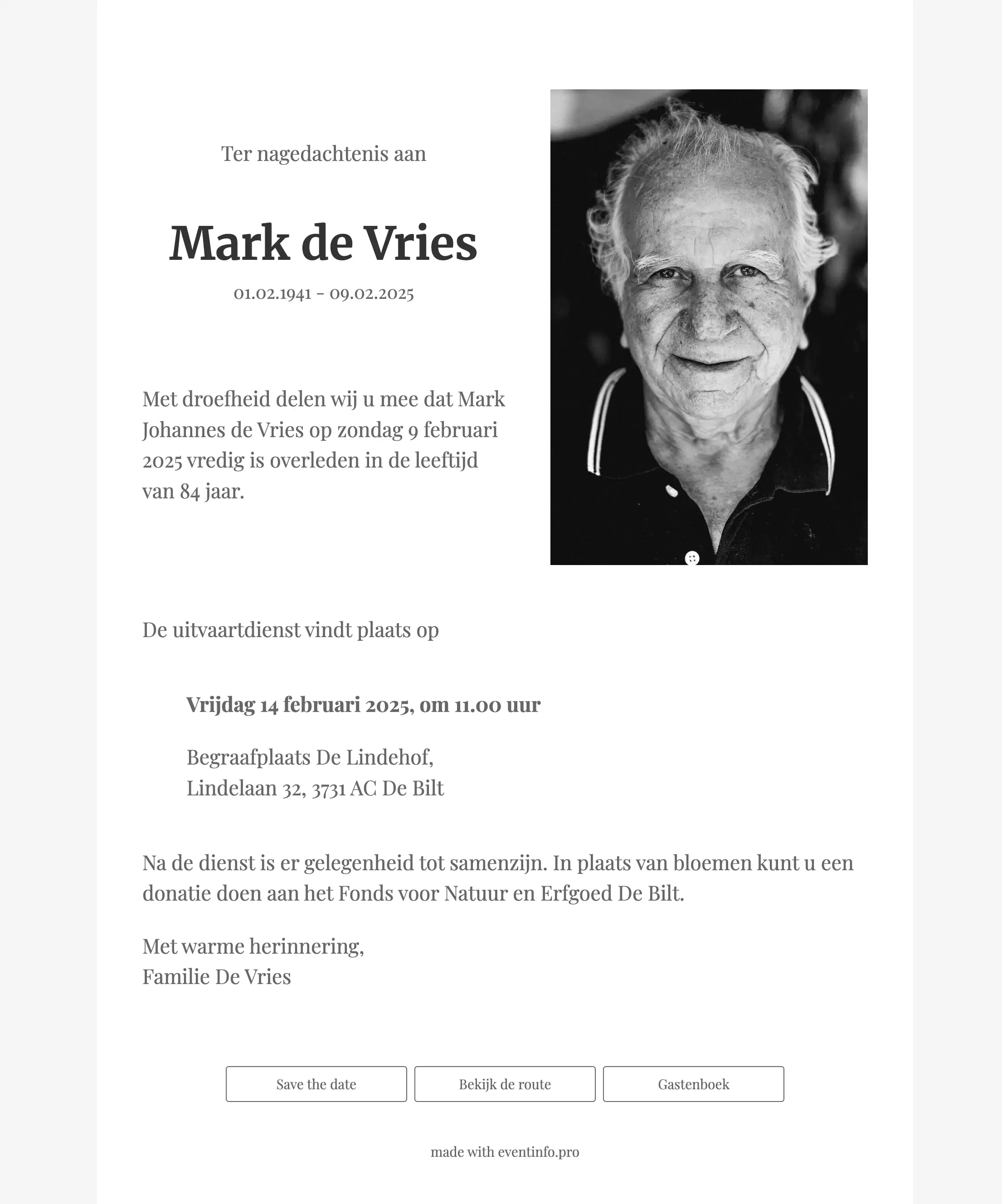Zwart-witte online rouwkaart met portretfoto